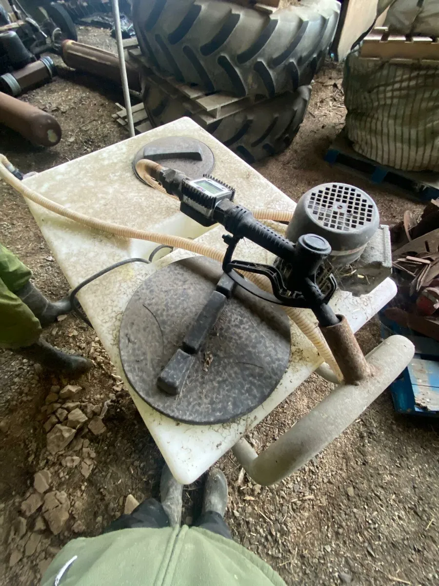 Calf Milk Cart - Image 3