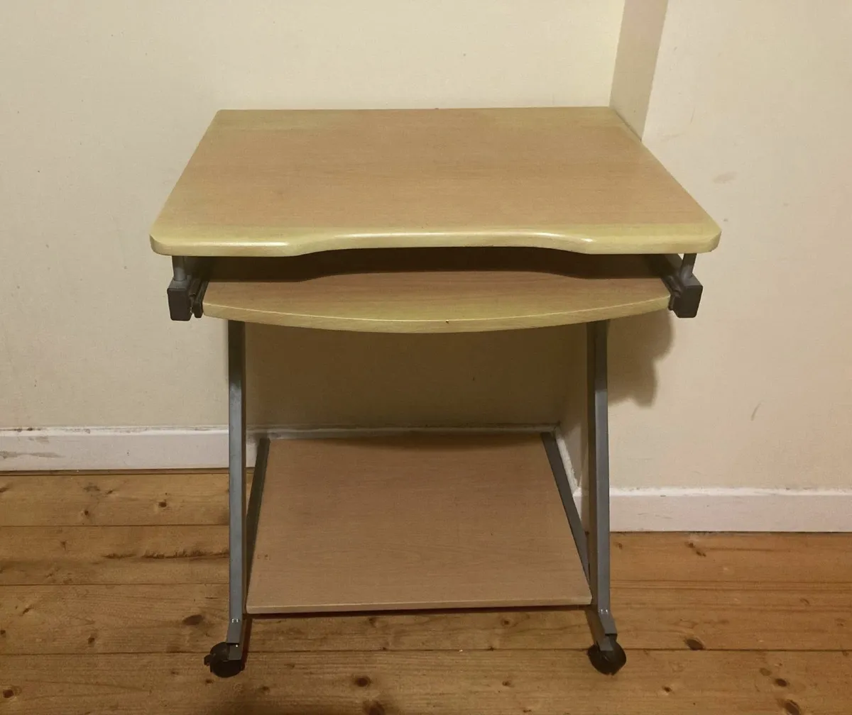 Small Desk with Pull-Out Tray - Image 2
