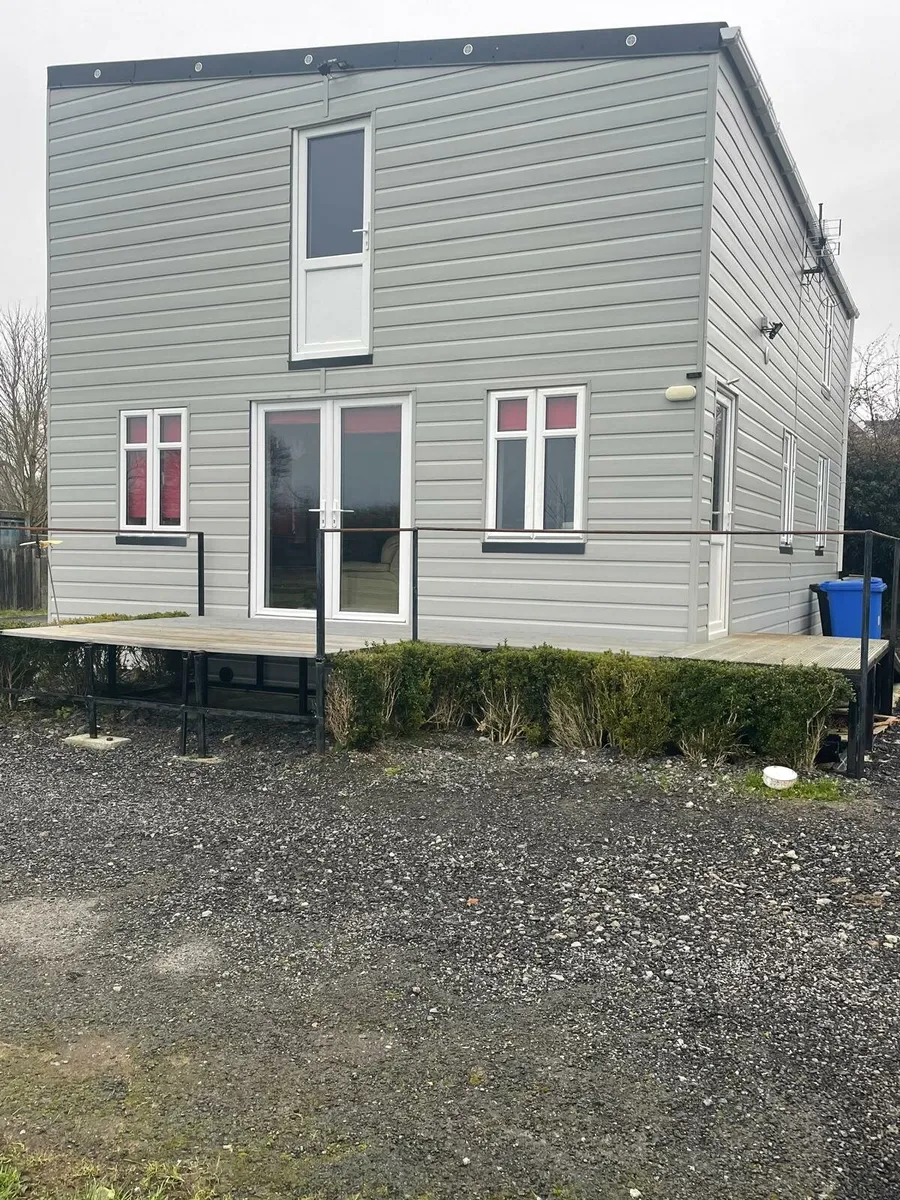 Modular unit - Image 1