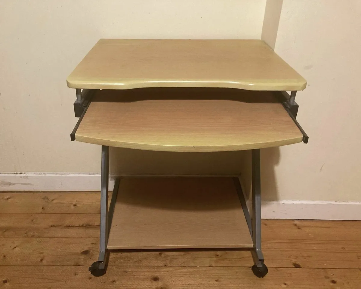 Small Desk with Pull-Out Tray - Image 3