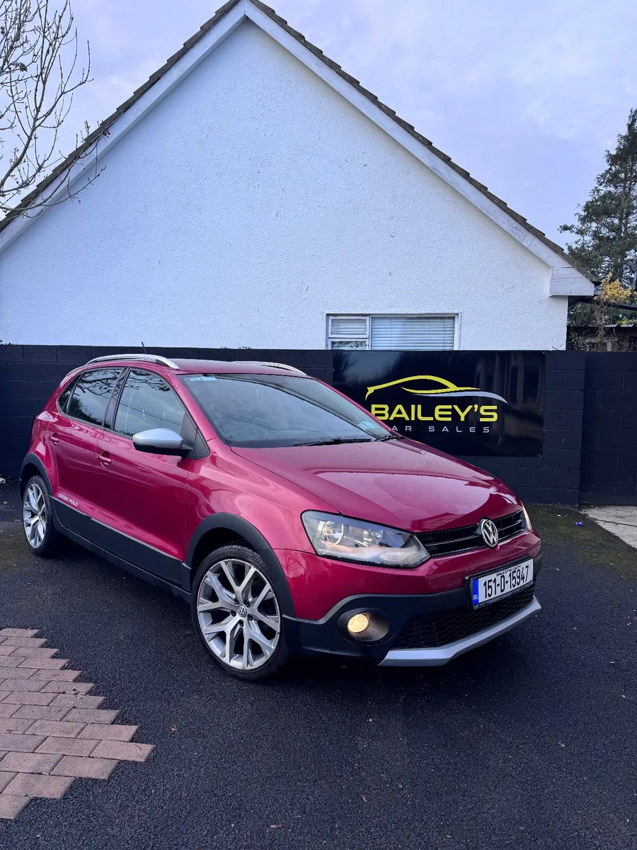 Volkswagen Polo 2015 54000km manual - Image 1