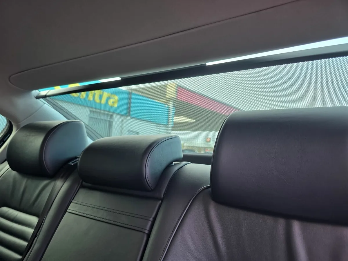 Volkswagen Passat B7 - Image 3