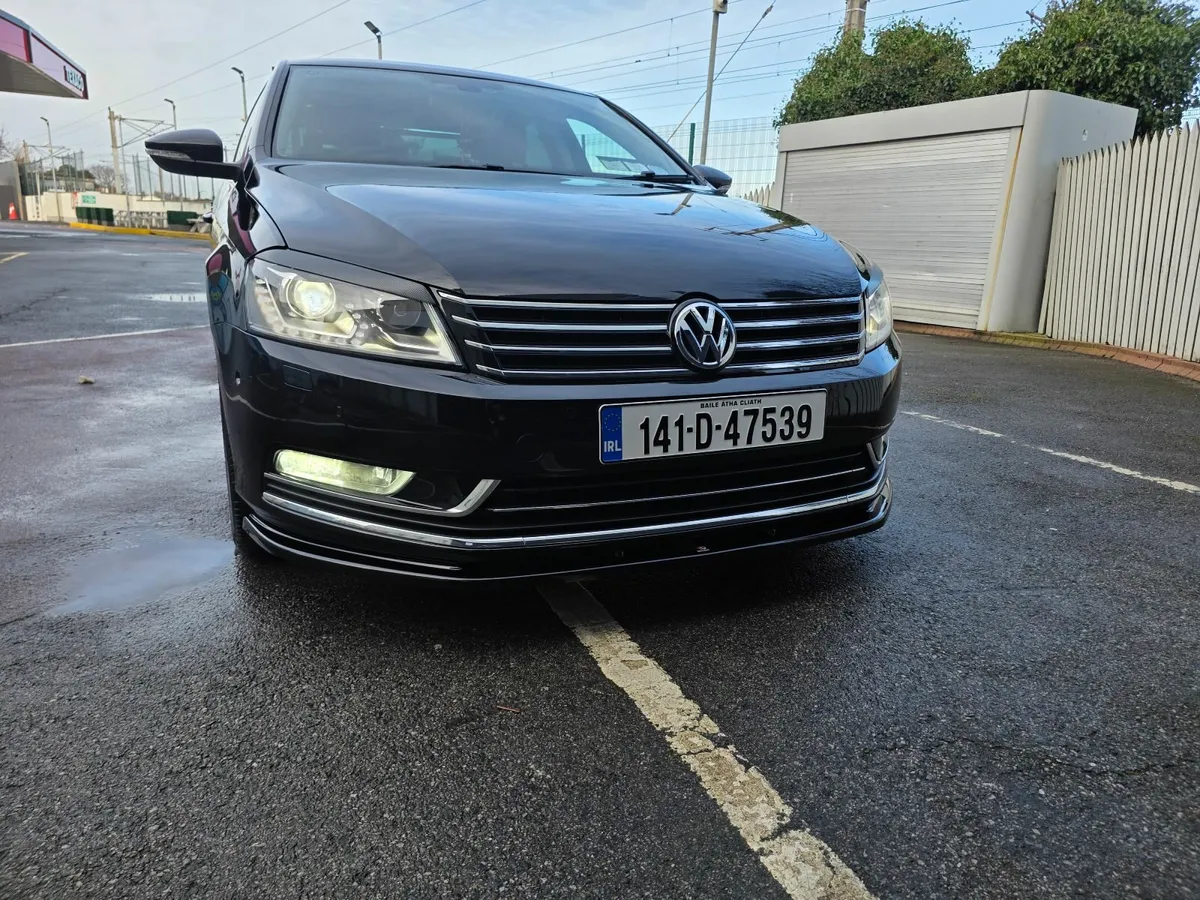 Volkswagen Passat B7 - Image 1