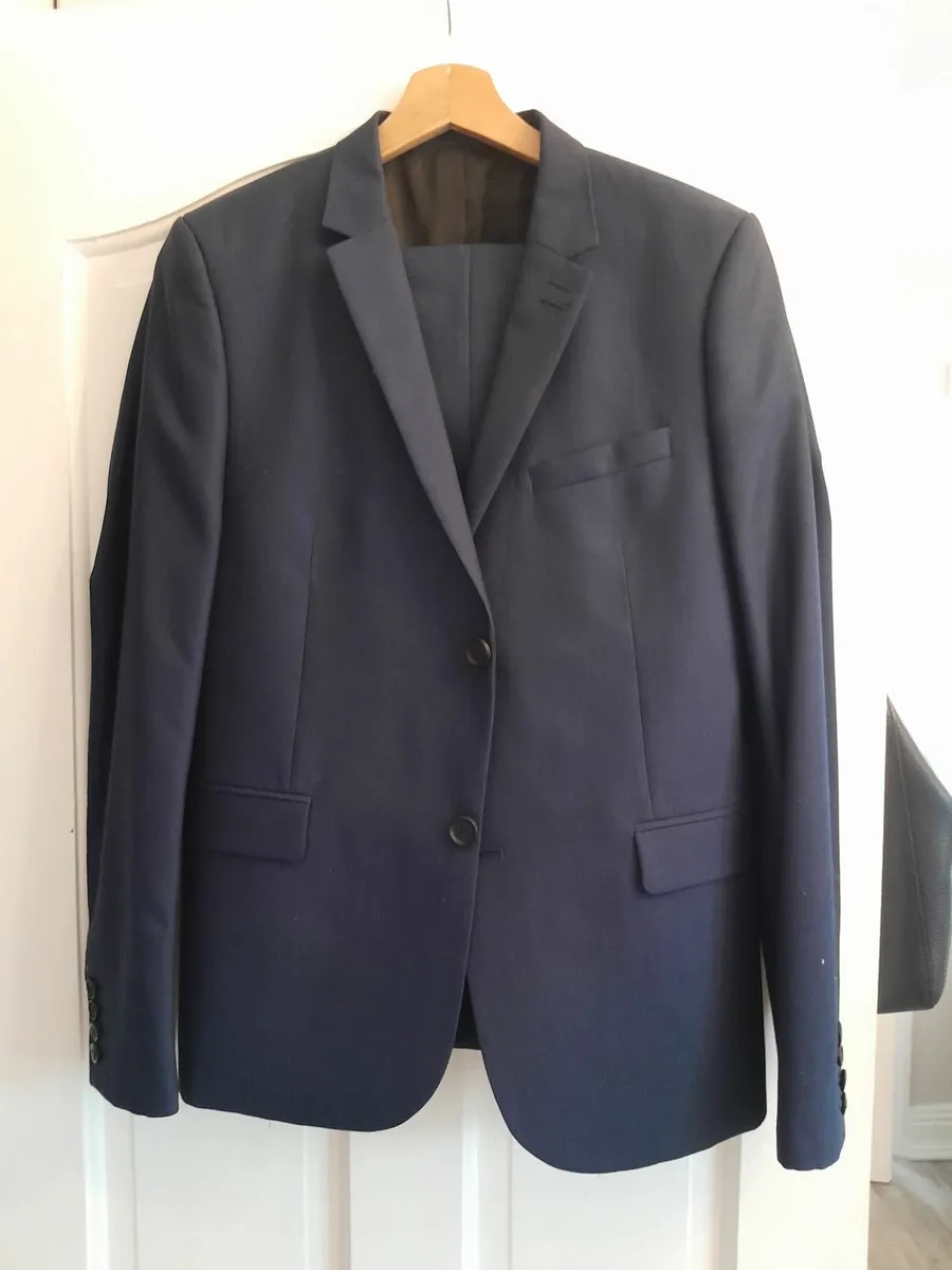 Kooples Men suit Size X/S - Image 3