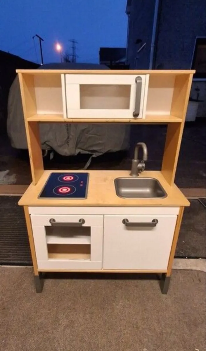 Free ikea kids kitchen - Image 1