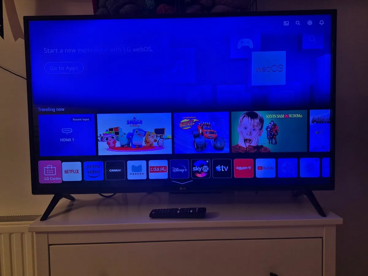 LG 43" 4K smart TV - Image 1