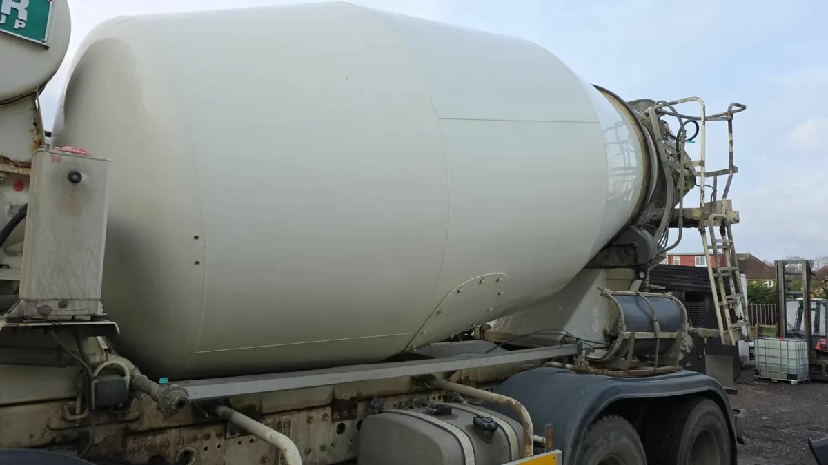 DAF CF MIXER    ( 2018 NEW DRUM  ) - Image 2