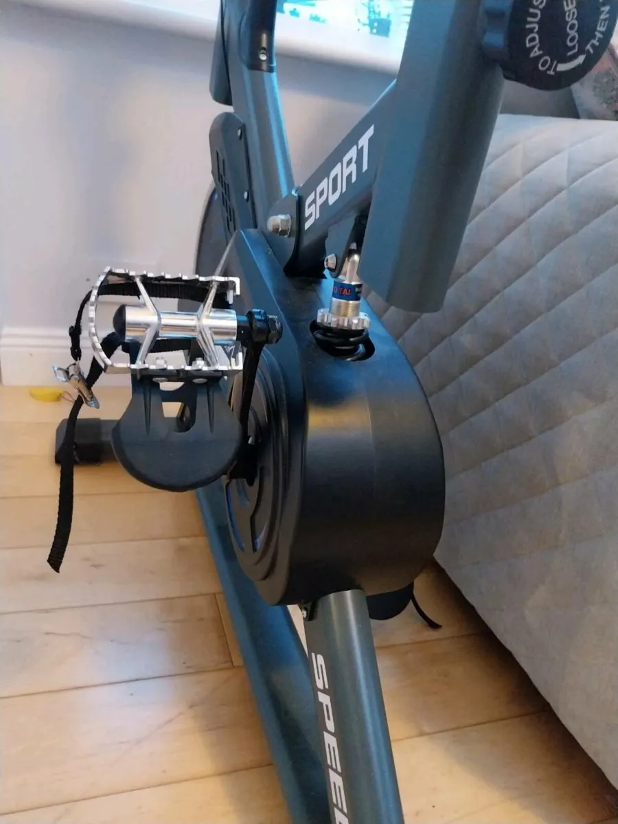 Excercise Bike with Flyweel - Image 2