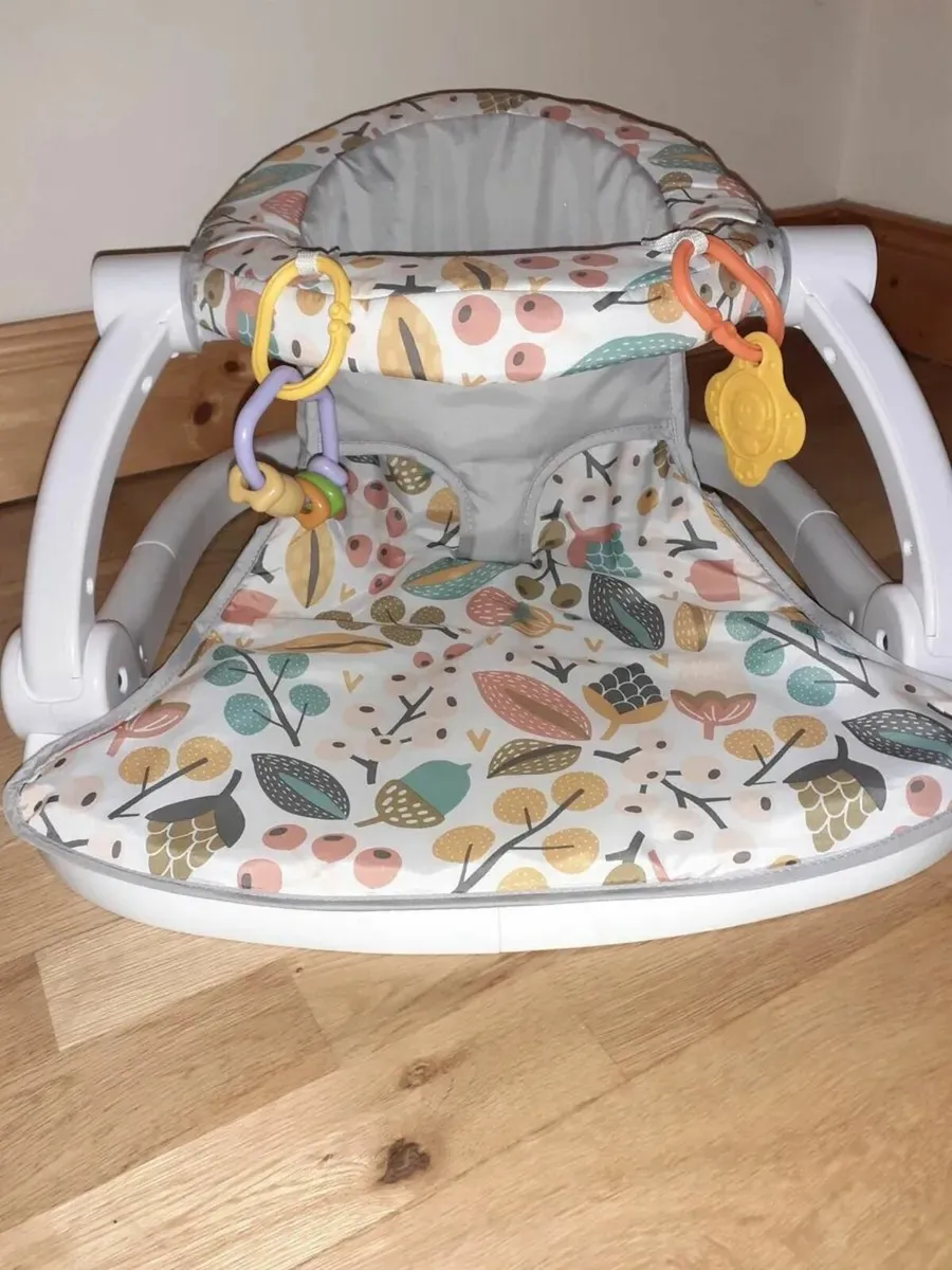AS NEW - Baby floor seat used for 1 week only! - Image 2