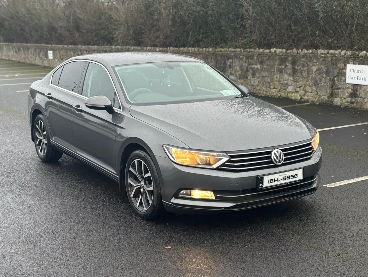 2016 Volkswagen Passat 1.6 TDI - Image 1