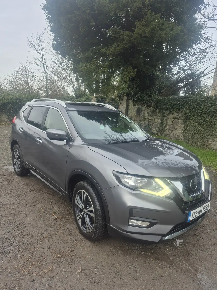 NISSAN XTRAIL 7 SEATER PAN ROOF - Image 2