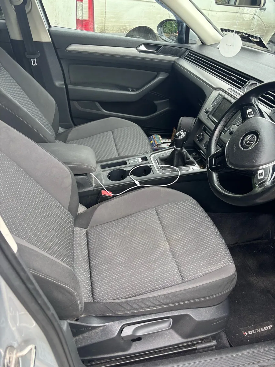 2016 Passat 1.6tdi - Image 3