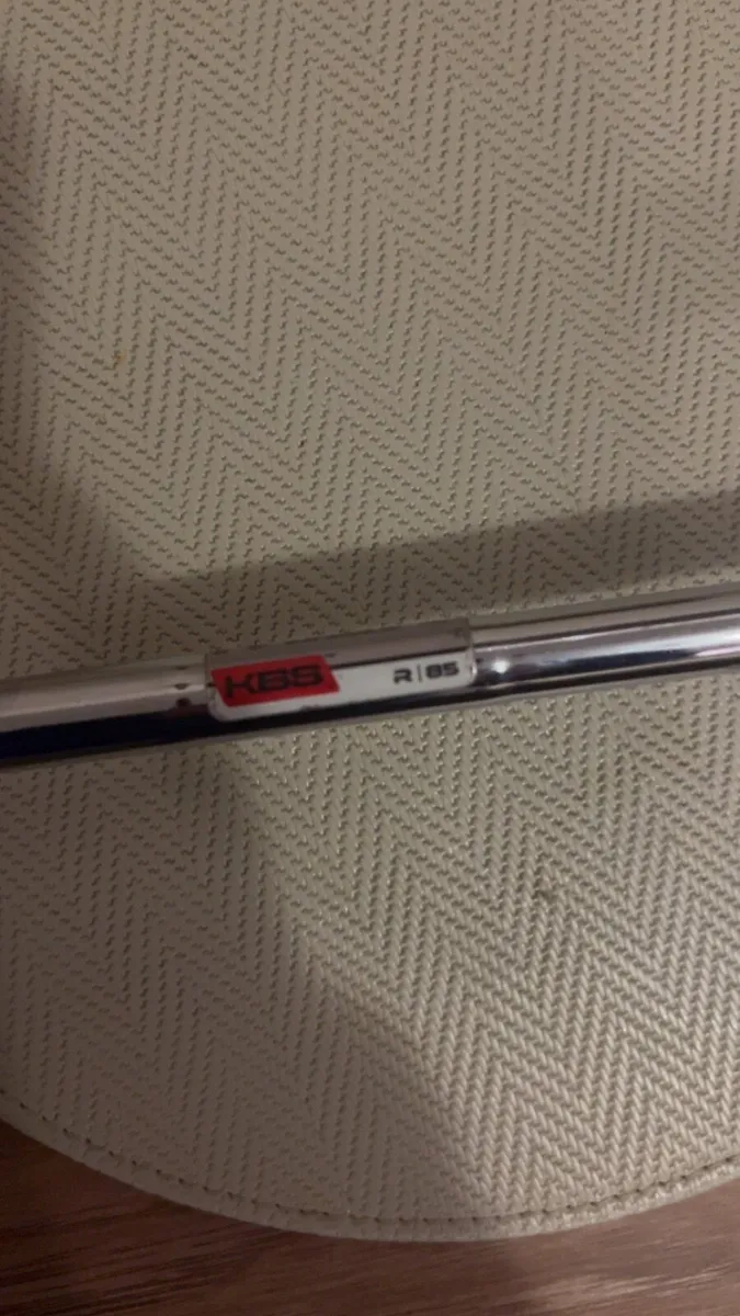 Taylor made M4 Irons 5-SW KBS MAX 85 R shaft - Image 3