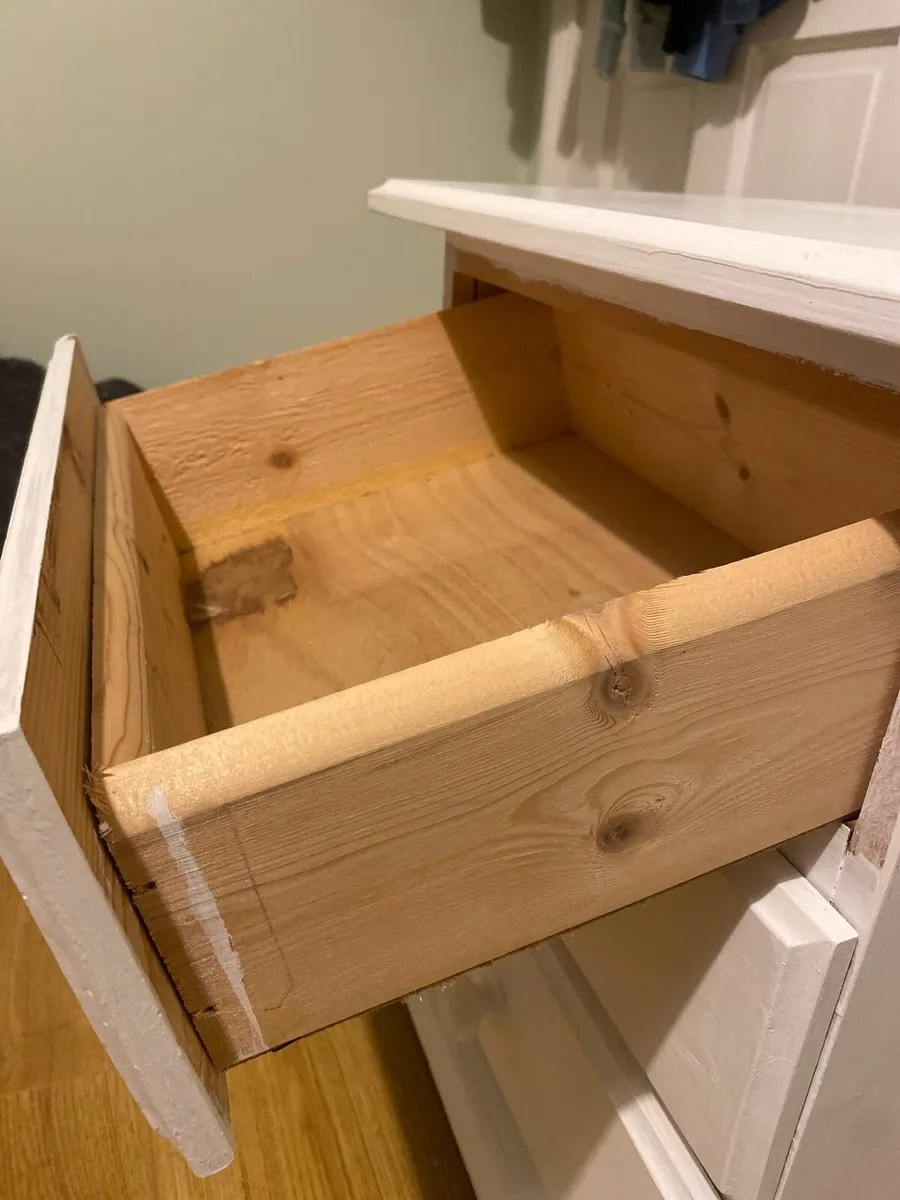 Bedside table - Image 2