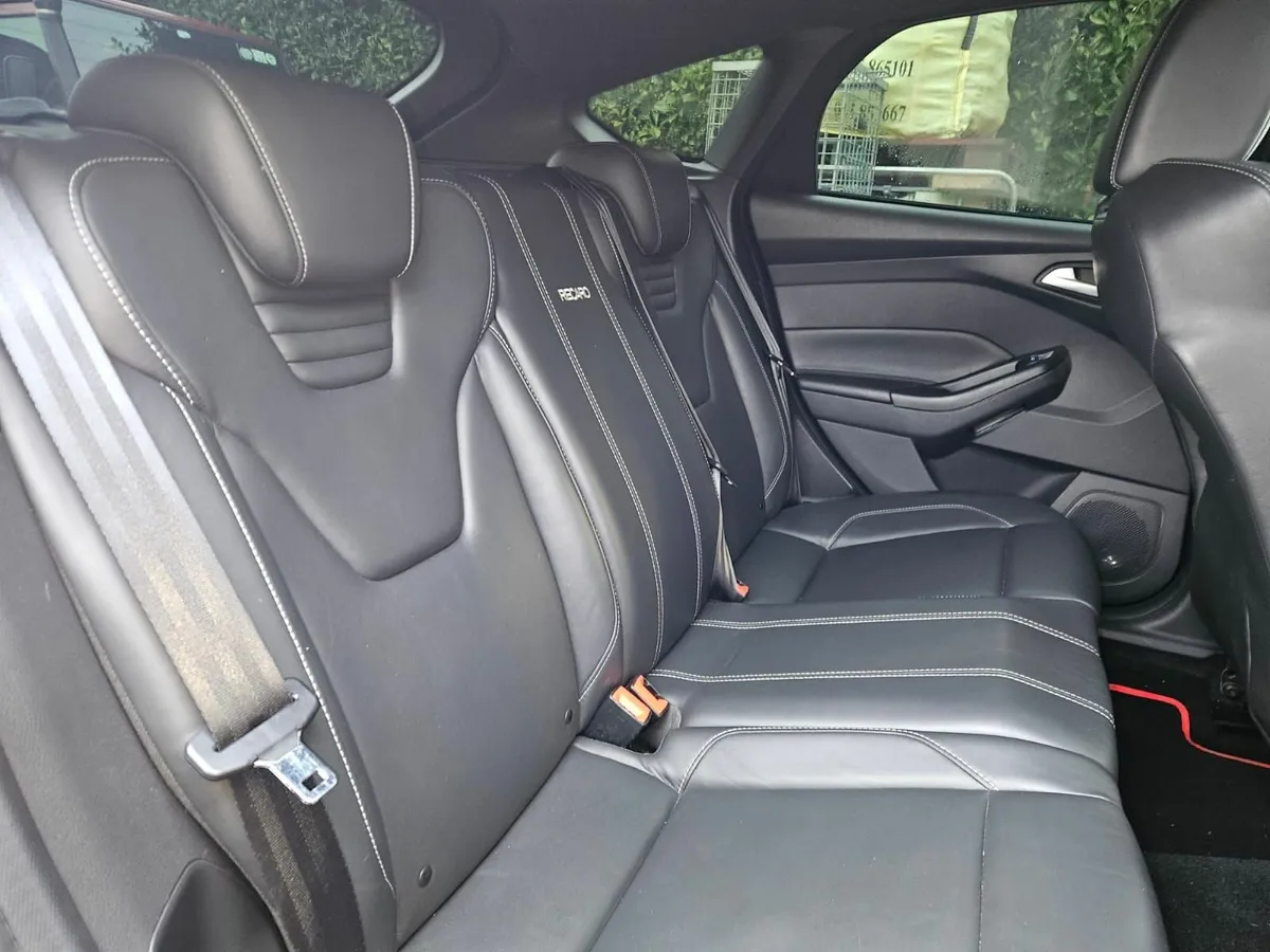 Ford Focus ST 2013 - Image 3