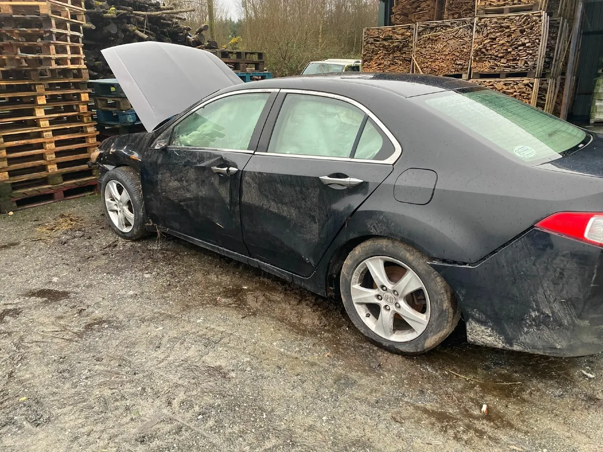 Honda Accord 2.2 diesel 2009 - Image 4