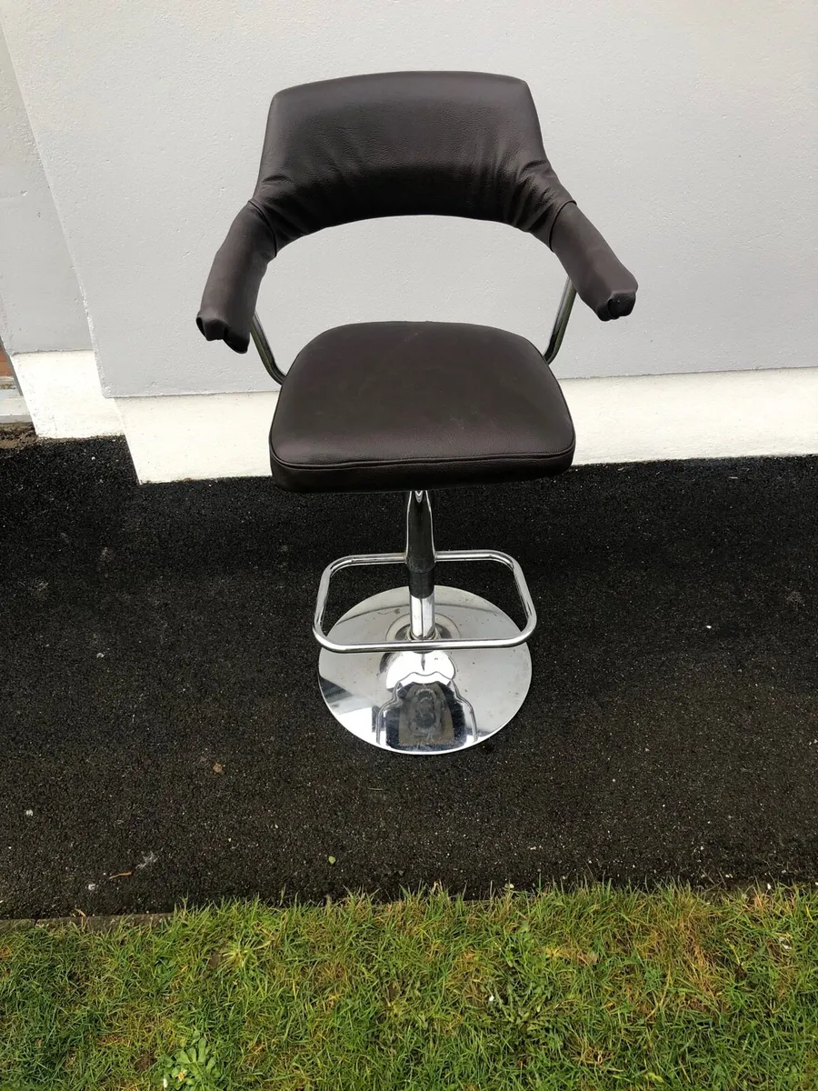 High stool - Image 2