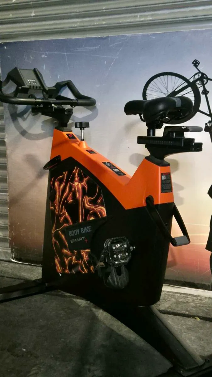 TOP BRAND BODY BIKE SMART PLUS  BIKES - Image 3