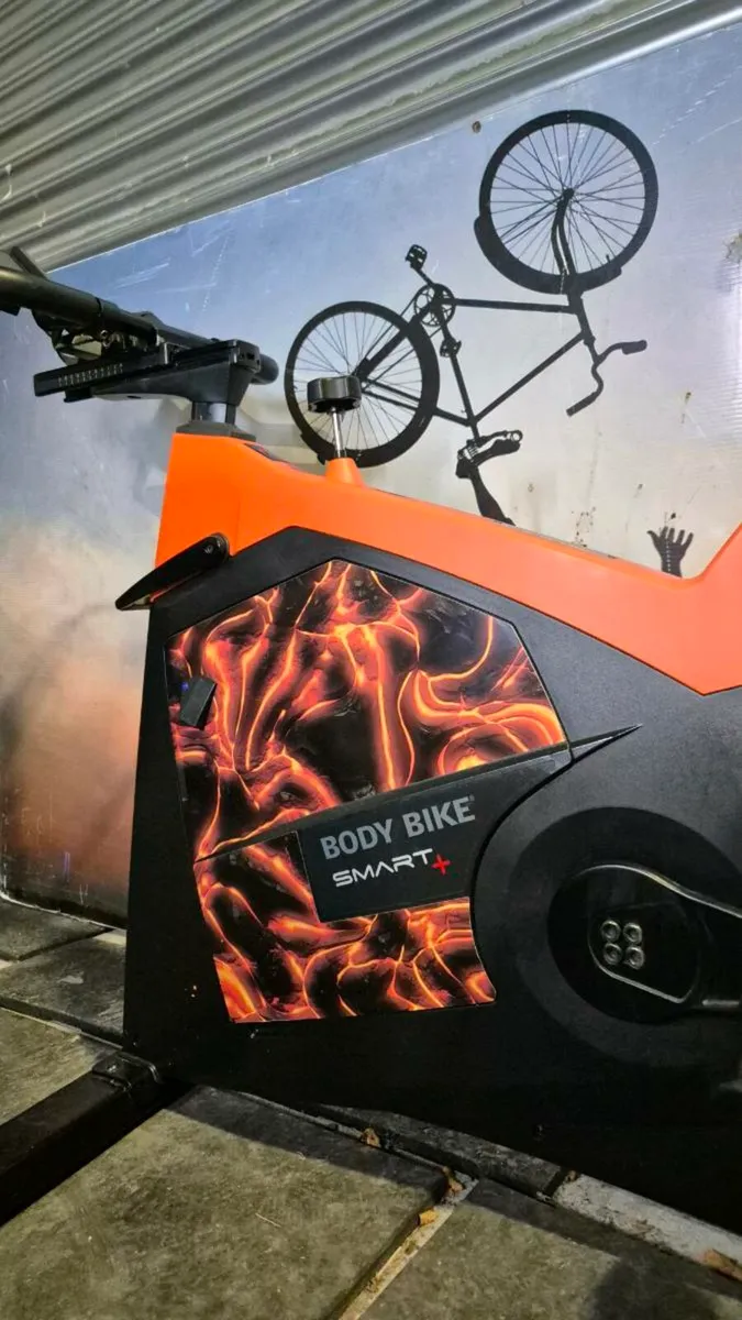 TOP BRAND BODY BIKE SMART PLUS  BIKES - Image 4