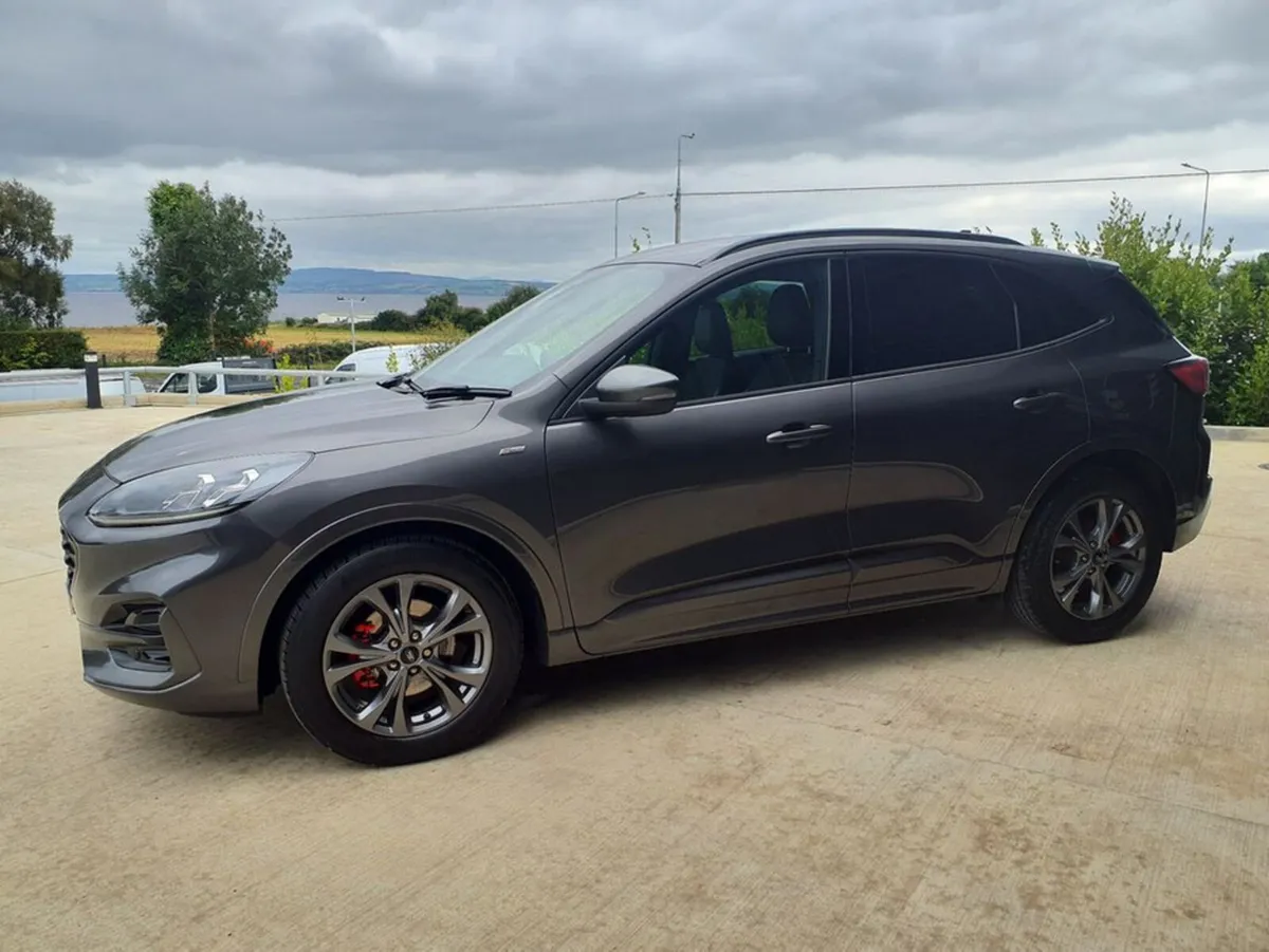 Ford Kuga ST-LINE EDITION ECOBLUE - Image 4