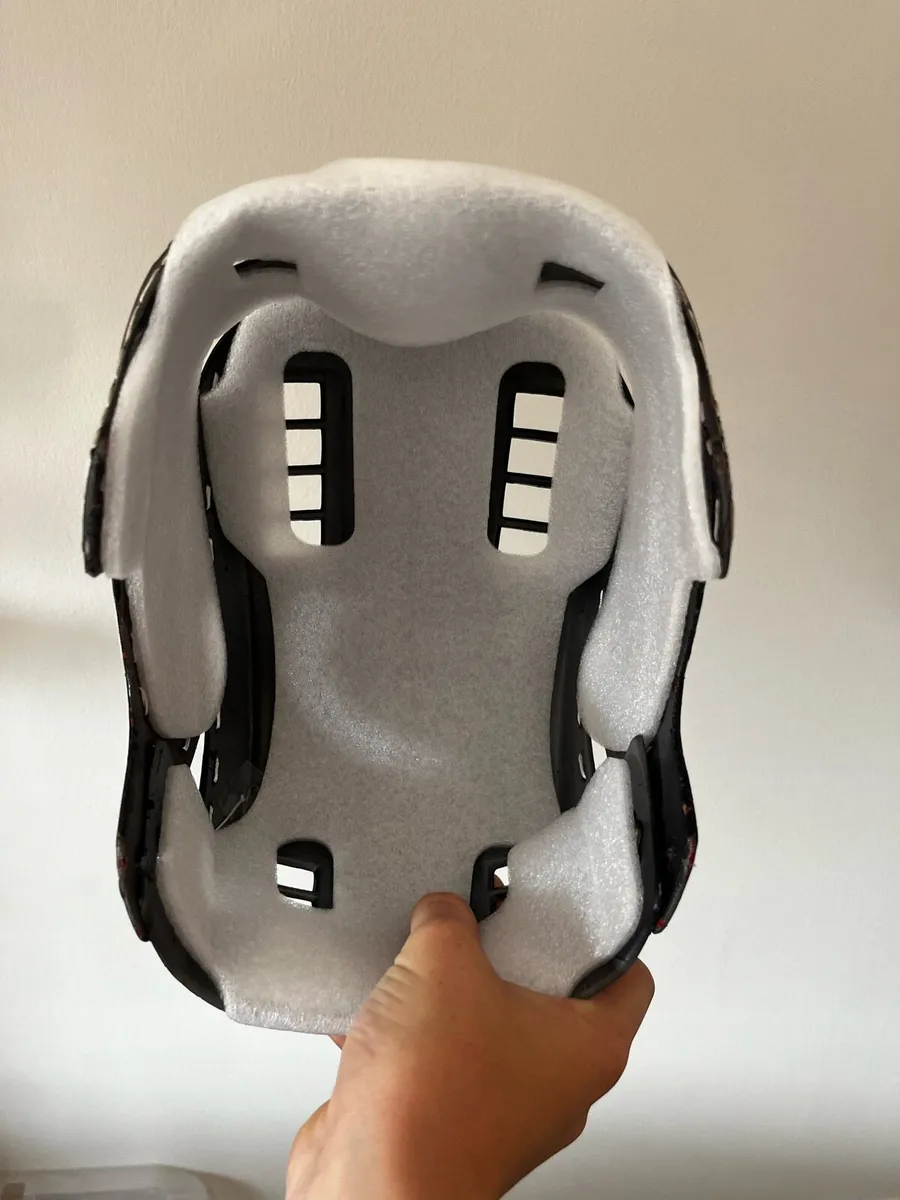 Cooper helmet - Image 4