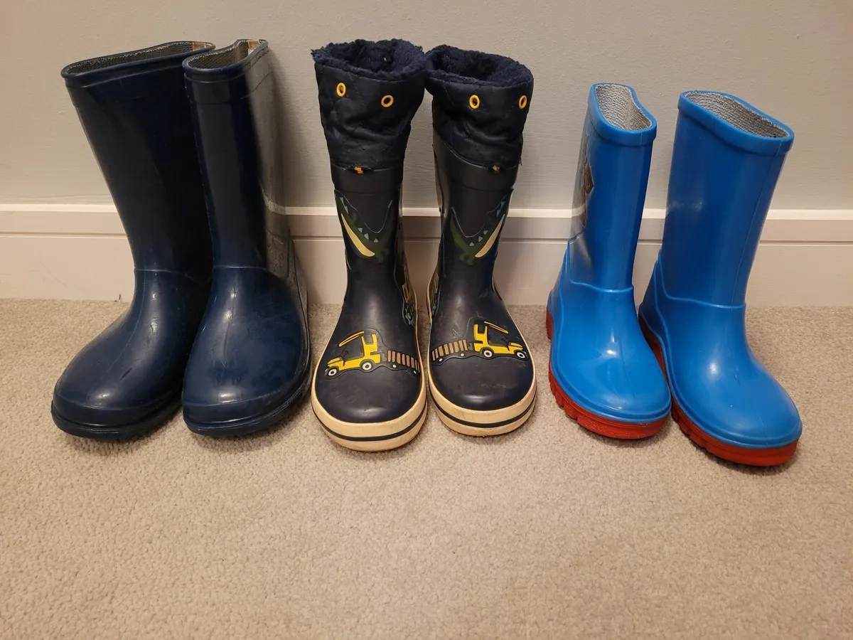 Kids wellies