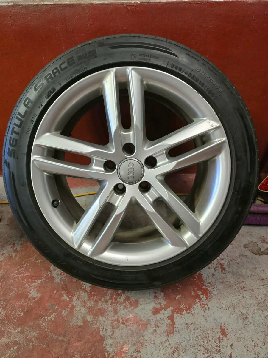 Audi A4 A6 S-line 18 inch alloy wheel - Image 1