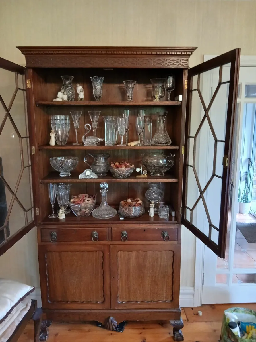 Display Cabinet - Image 2