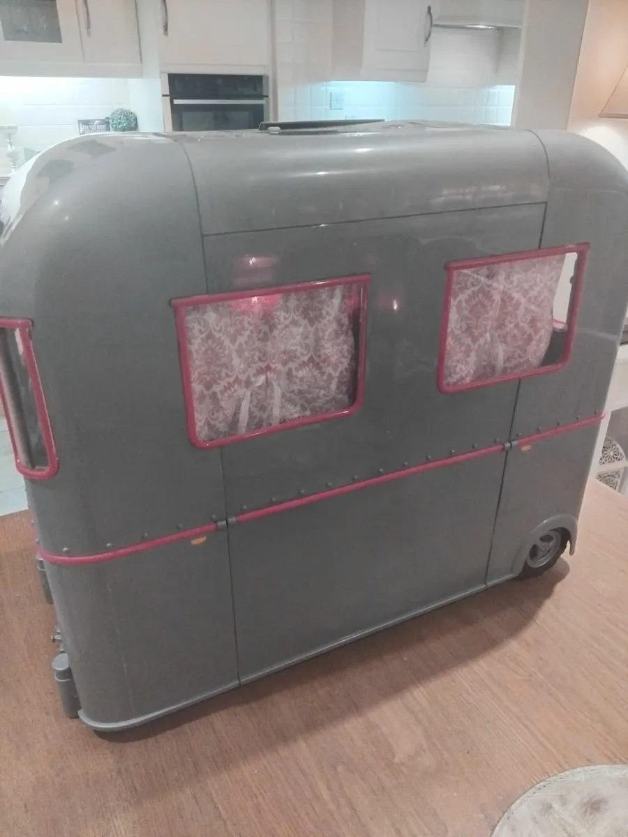 Our generation Camper Van - Image 4