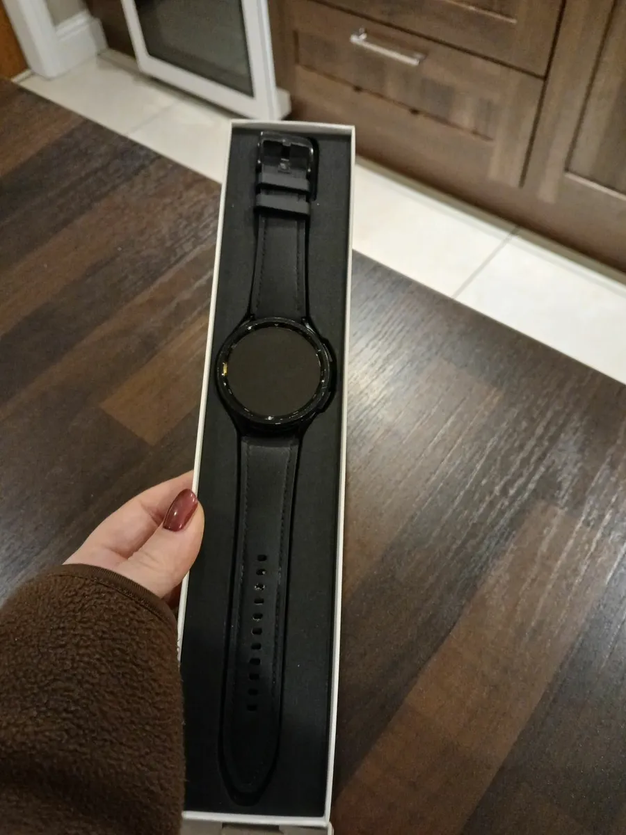 Galaxy watch 6 - Image 2
