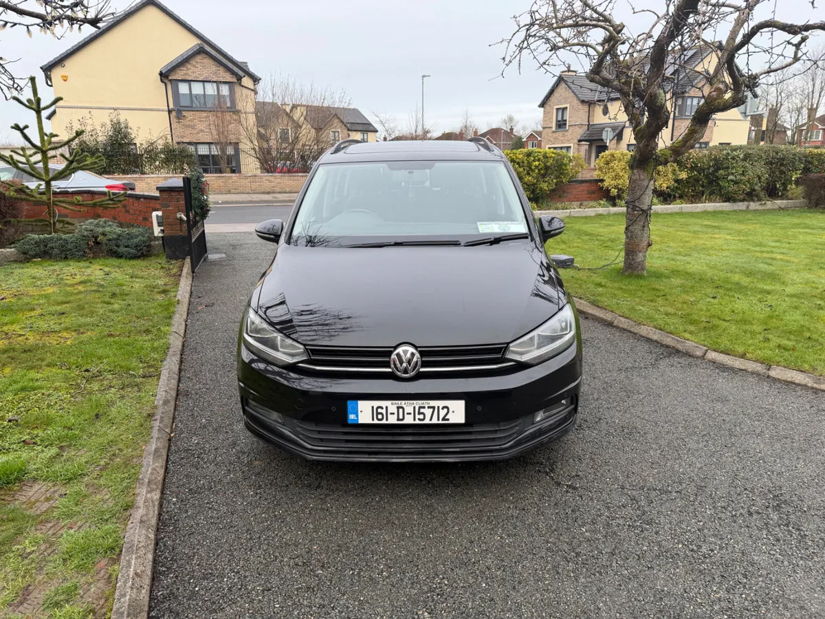 7 seat Volkswagen Touran diesel 2016 - Image 3