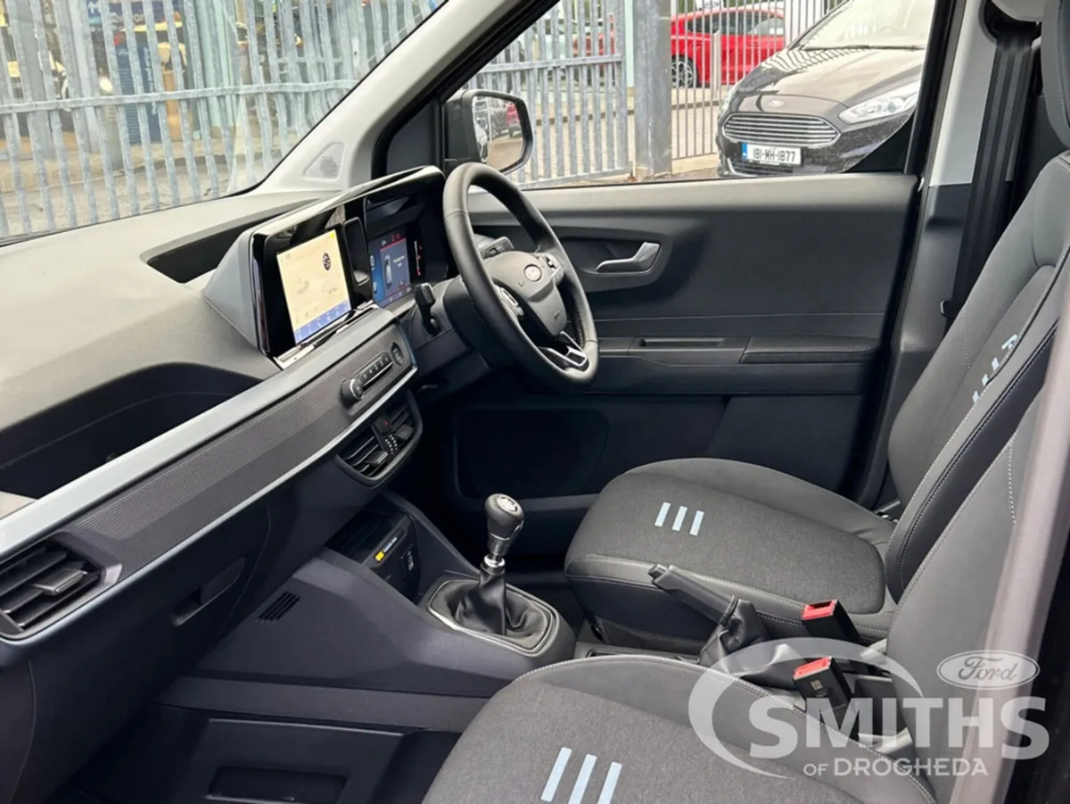 Ford Transit Courier ACTIVE 1.5 100PS **ORDER YOUR - Image 4