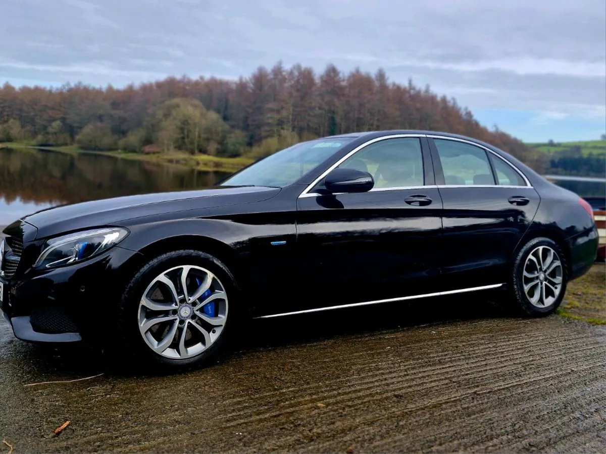 Mercedes C350e New NCT 2YEARS, stunning condition - Image 4