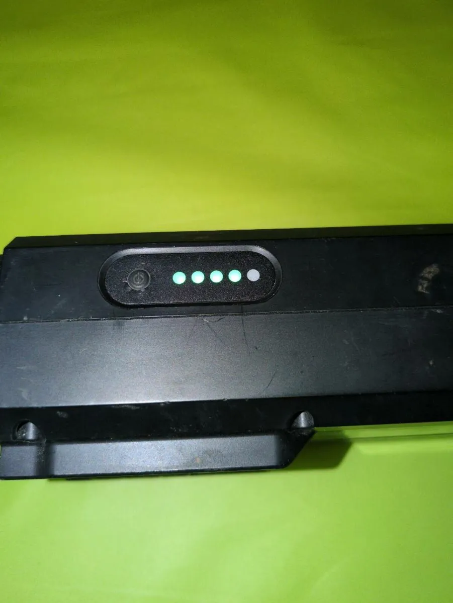 Shimano electric bike battery - Image 3