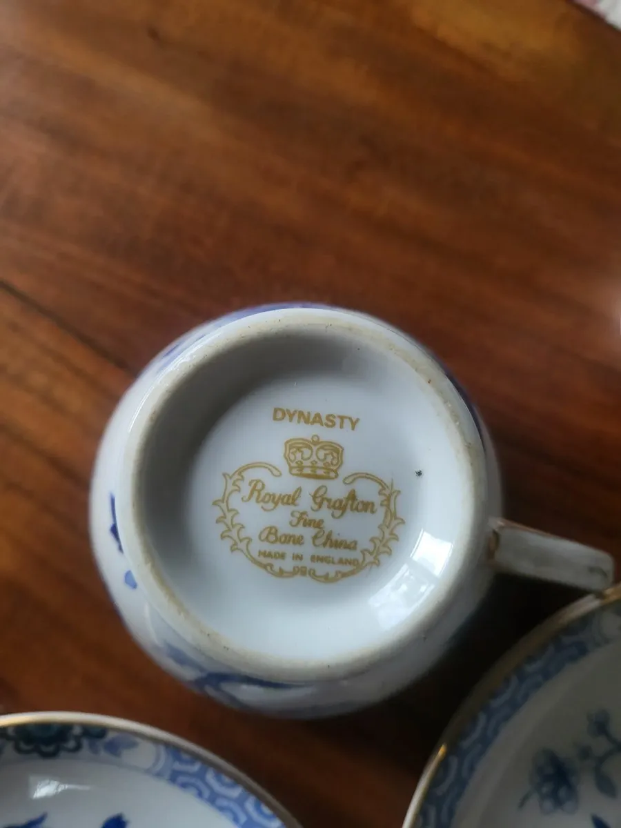 China cups - Image 1