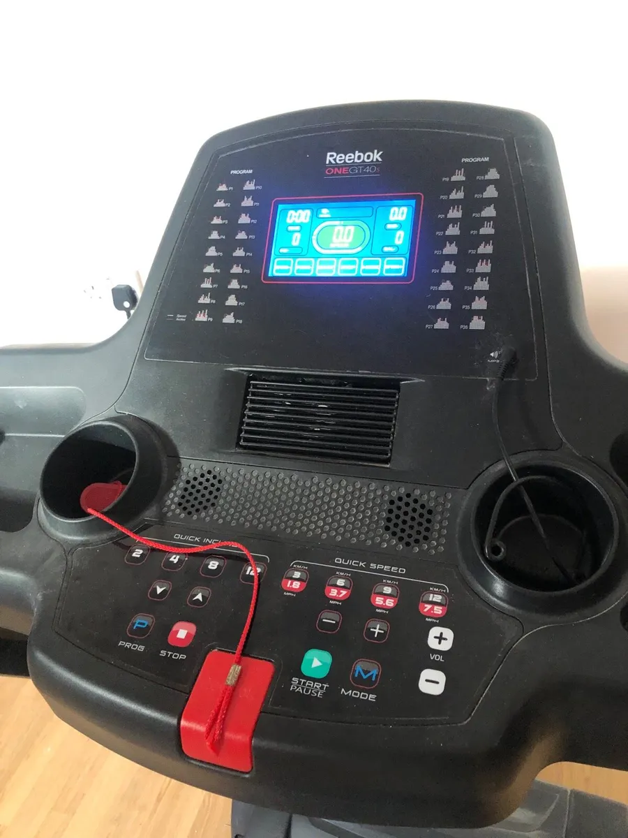 Treadmill - Image 1