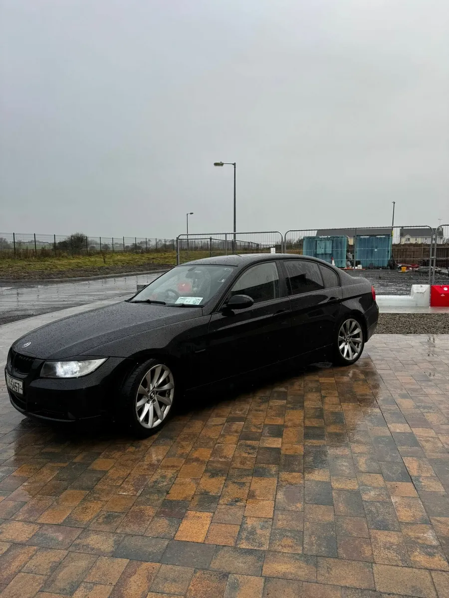 Bmw e90 316i - Image 3