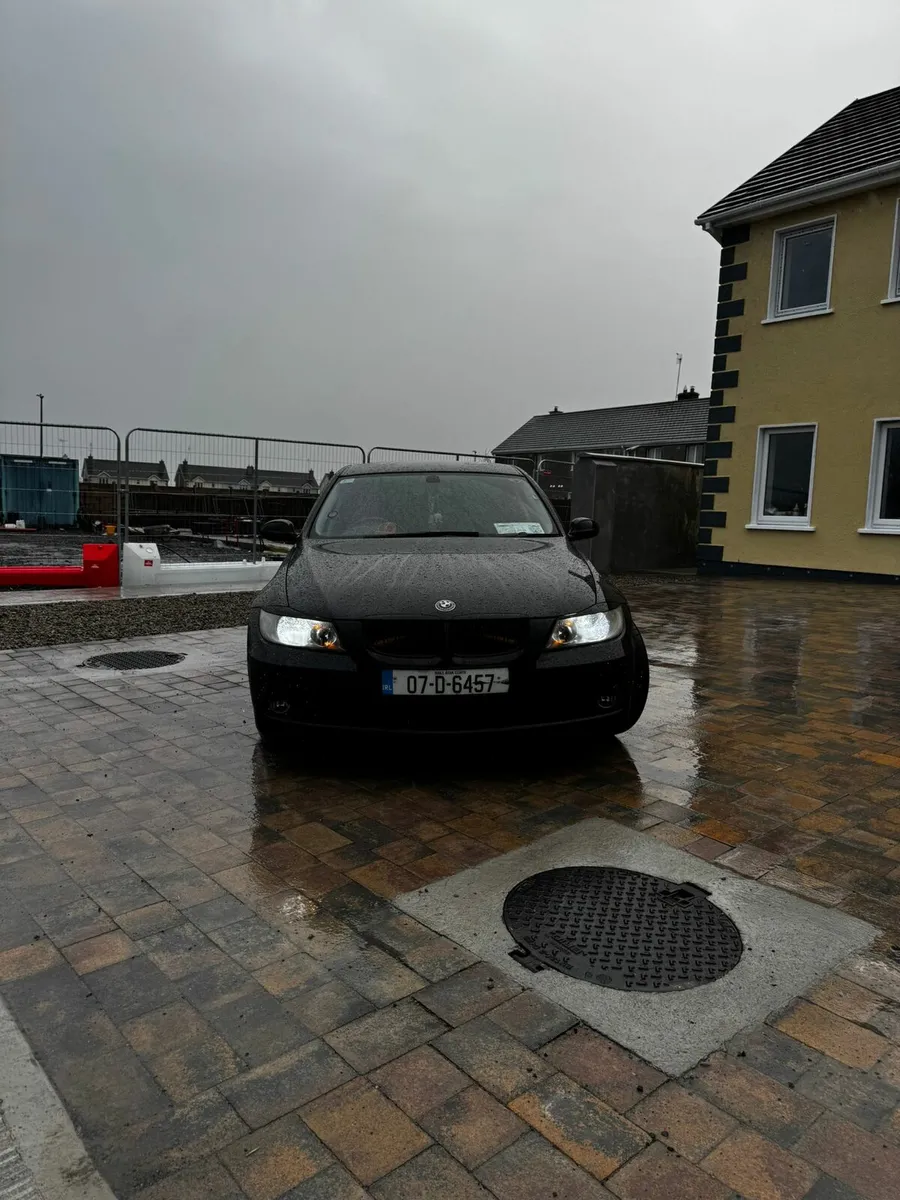 Bmw e90 316i - Image 4