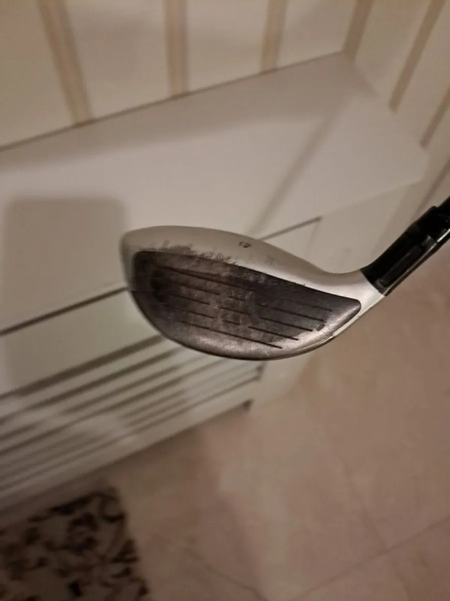 Taylormade M4 7 Wood, Regular Flex Fujikura Atmos Shaft - Image 3