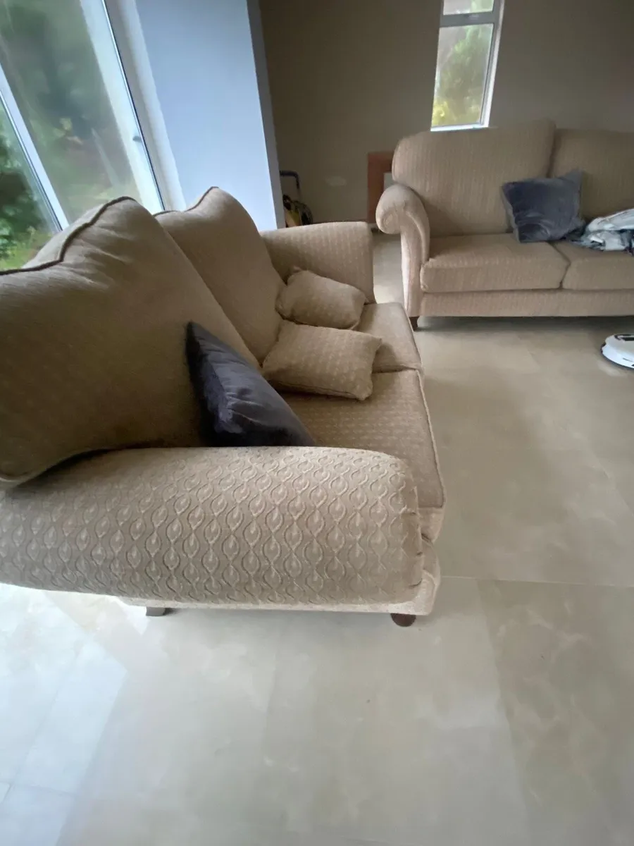 2 Beige couches - Image 3