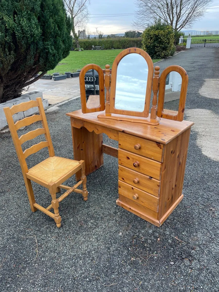 Dressing table desk + chair + mirror - Image 1