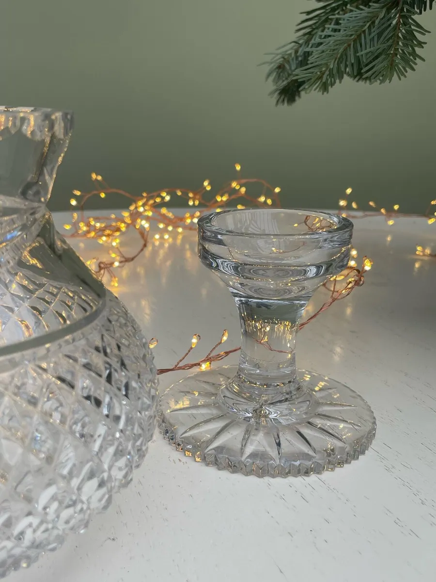 Vintage Galway Crystal Leah Hurricane Lamp - Image 3