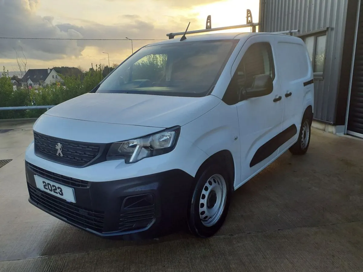 Peugeot Partner BLUEHDI PROFESSIONAL PREMIUM PLUS - Image 3