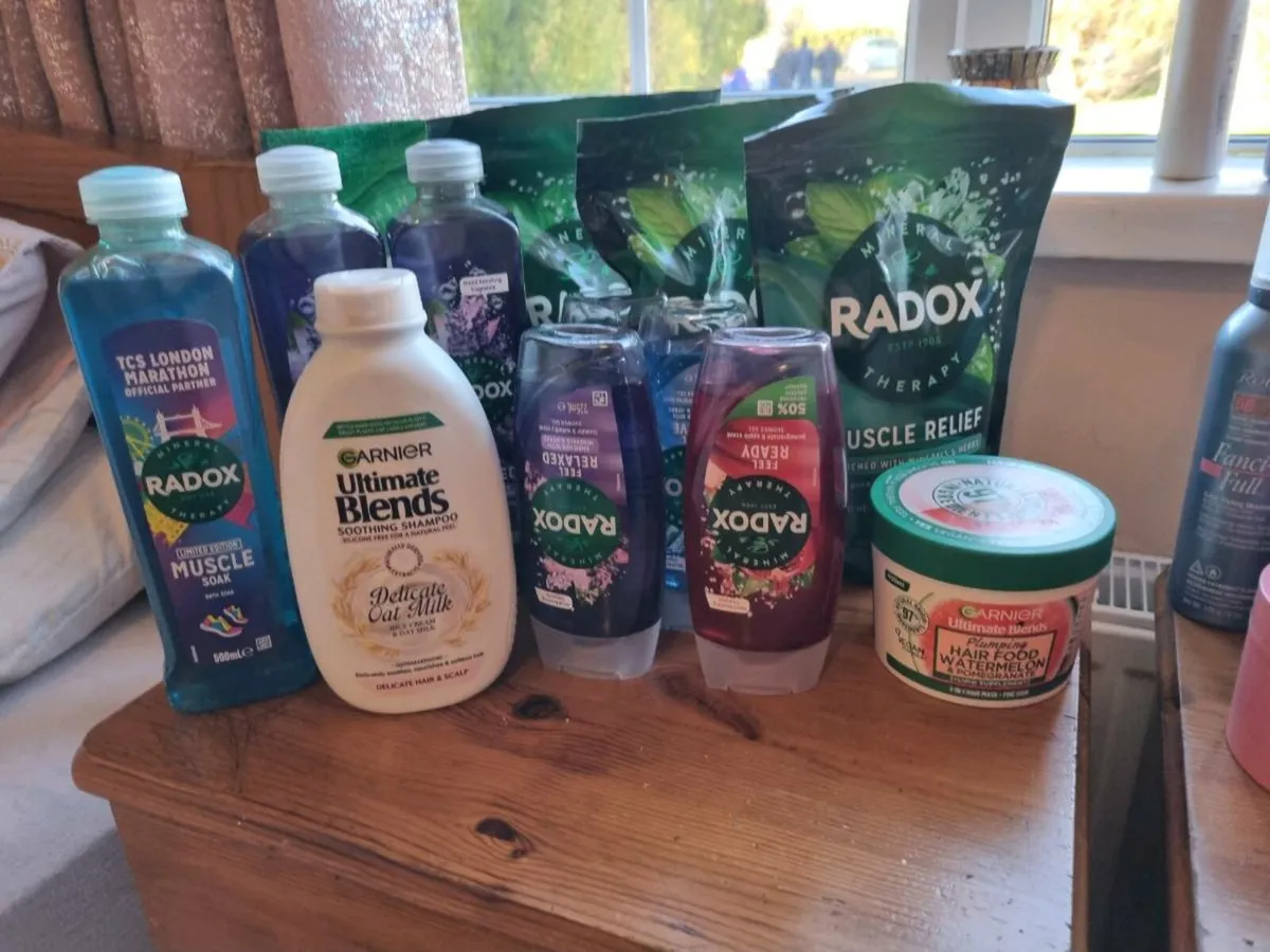 New huge amount of toiletries - Image 2