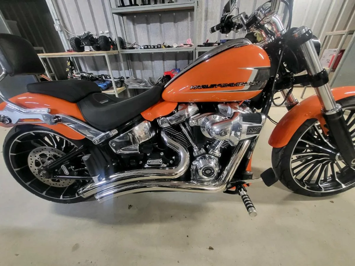 2023 BREAKOUT 117 - Image 2