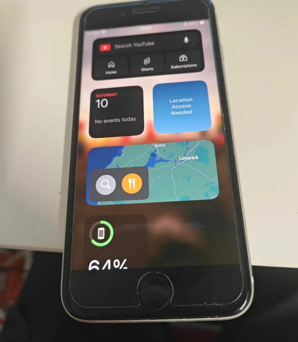 iphone se 3rd white 256gb - Image 1