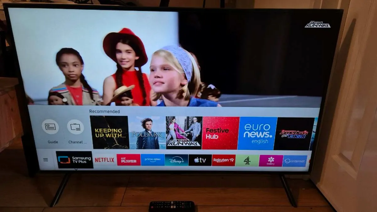 50" Samsung 4K Ultra HD Smart TV - Image 1