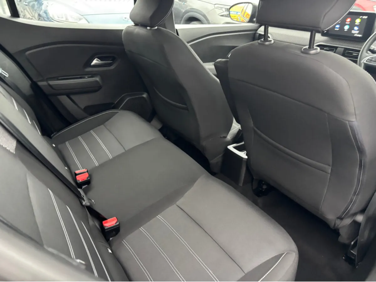 Dacia Sandero COMFORT TCE 90 CVT MY2 MY21.5 5DR Fi - Image 4