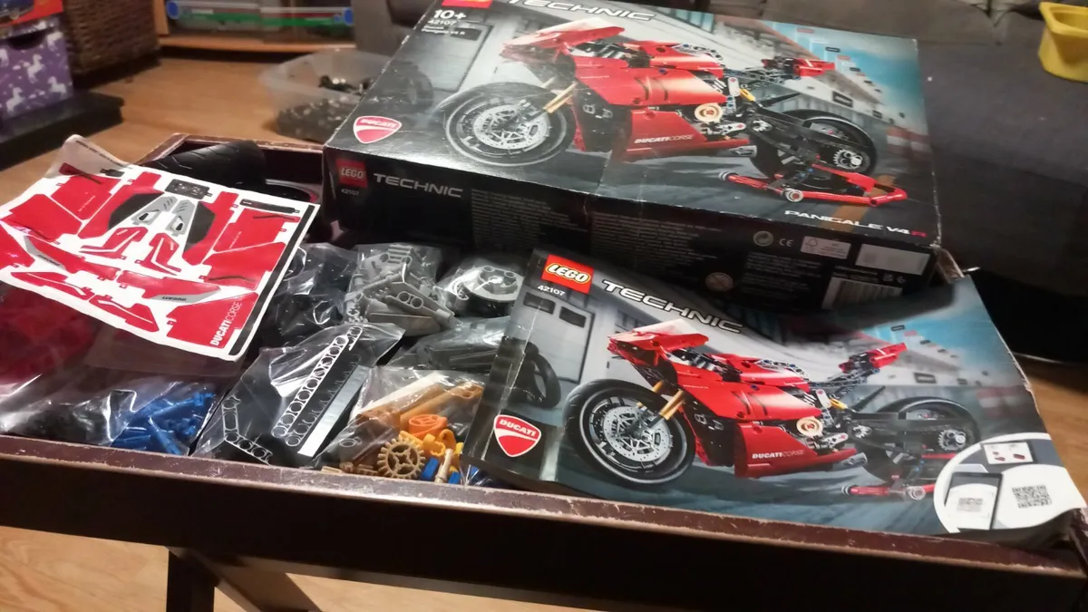 Lego technic 42107 ducati - Image 1