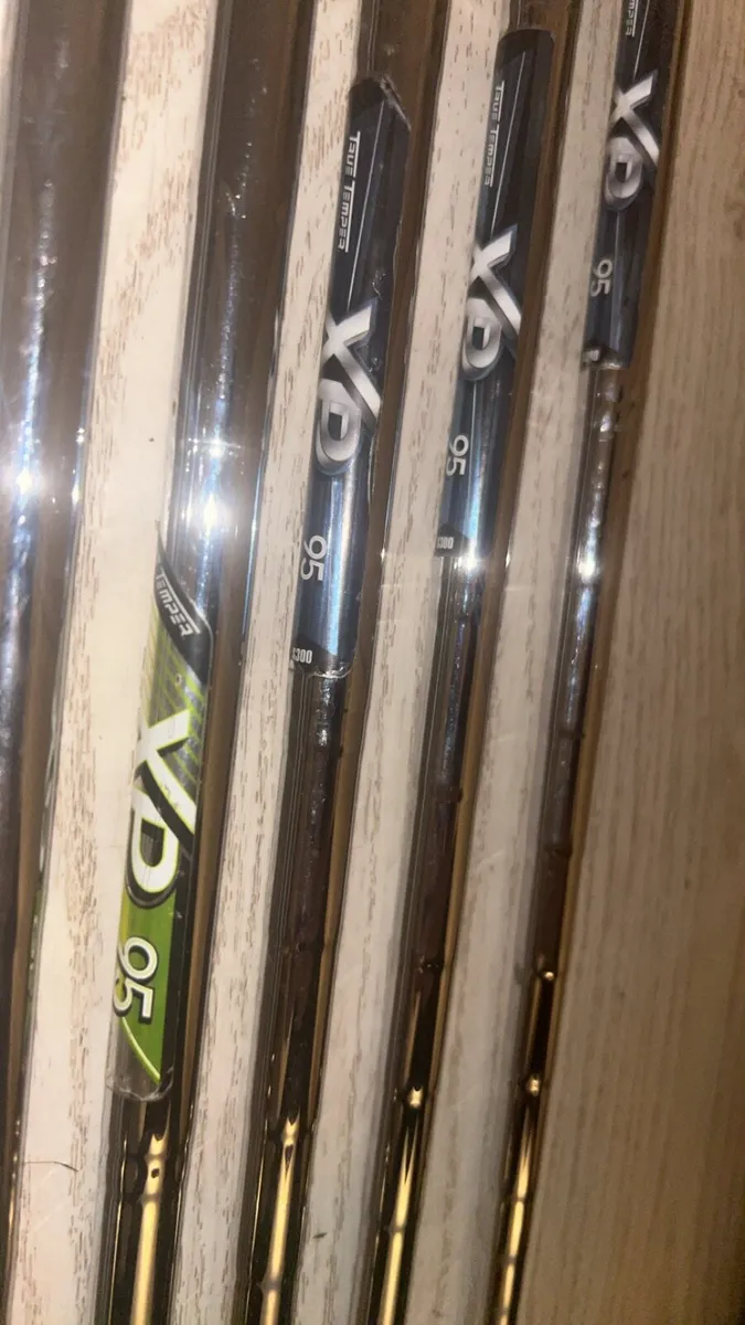 Taylor made irons - Image 4